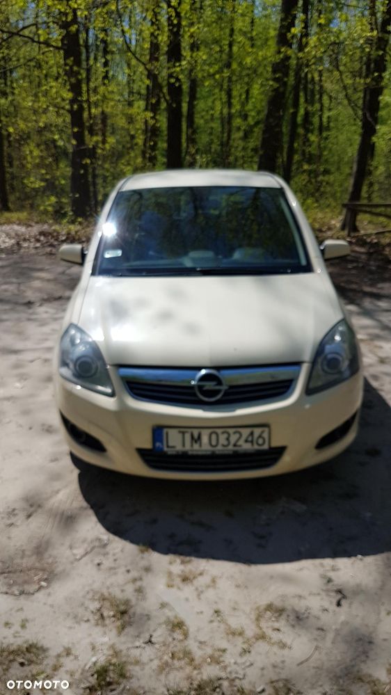 Opel Zafira 1.8 - 3