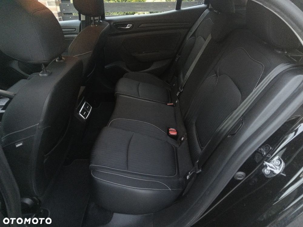 Renault Megane TCe 115 GPF LIMITED - 7