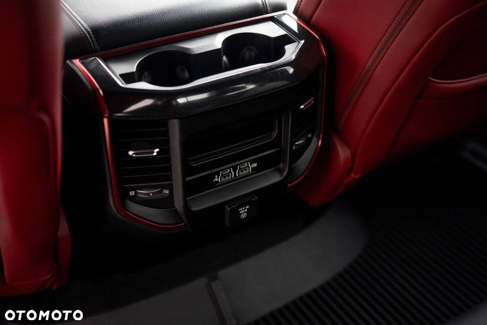 Dodge RAM 1500 5.7 4x4 - 13