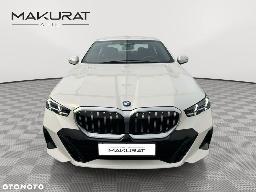 BMW Seria 5 520d mHEV M Sport - 6