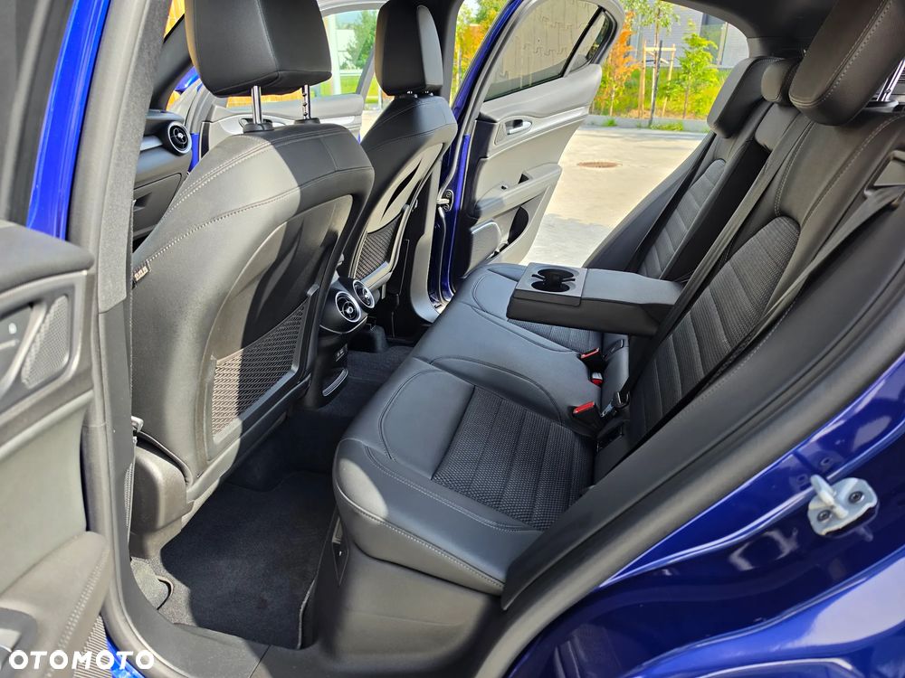 Alfa Romeo Stelvio 2.0 Turbo Sprint Q4 - 25