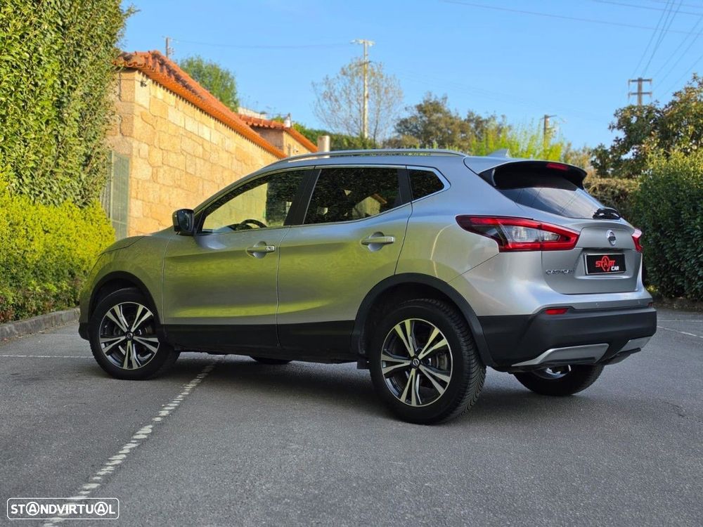 Nissan Qashqai 1.5 dCi N-Connecta - 17