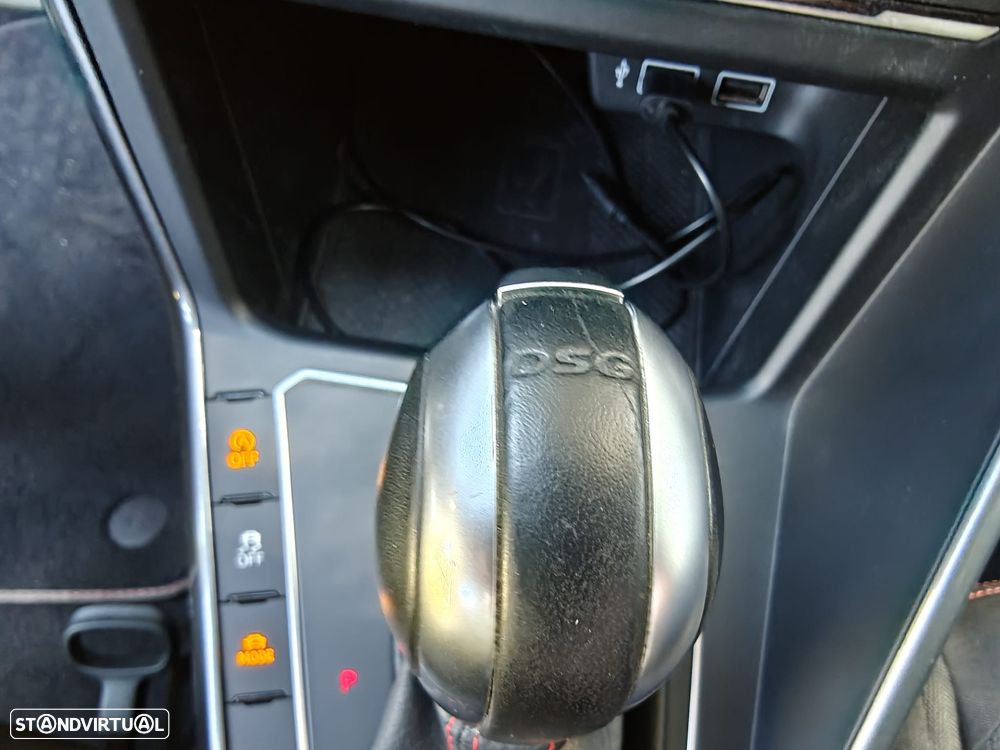 VW Polo 2.0 TSI GTI DSG - 48