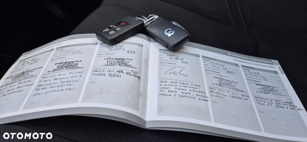 Volvo V40 D2 Powershift Momentum - 4