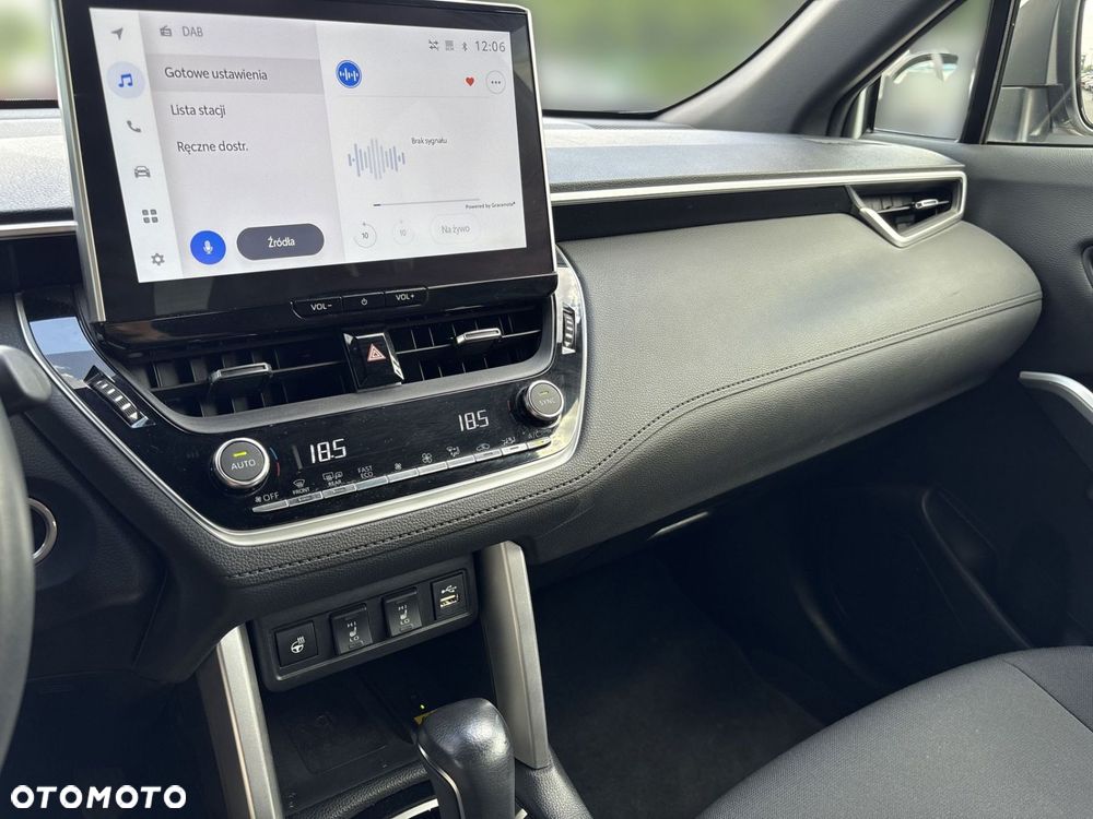 Toyota Corolla Cross 2.0 Hybrid Style AWD - 20