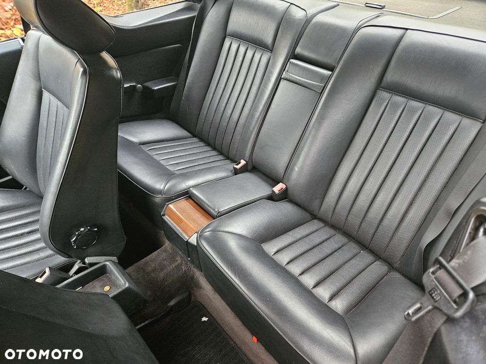 Mercedes-Benz W124 (1984-1993) - 11