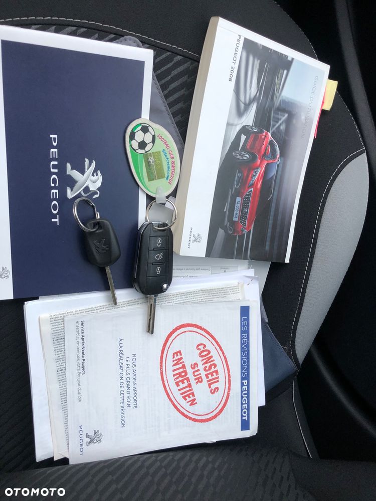 Peugeot 2008 82 VTI Acess - 21