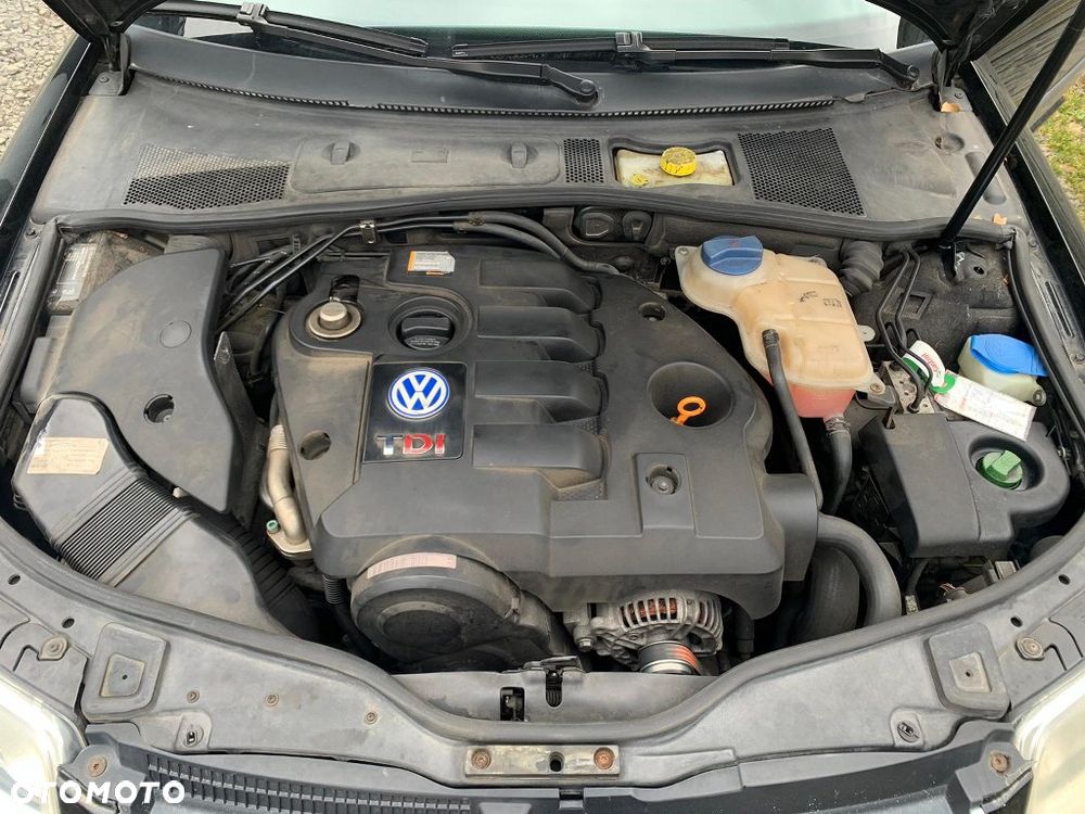 Volkswagen Passat - 11