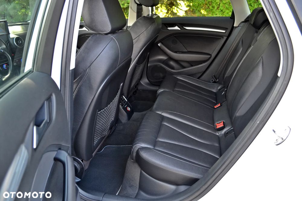 Audi A3 Sportback 2.0 TDI Edycja Specjalna S tronic - 16