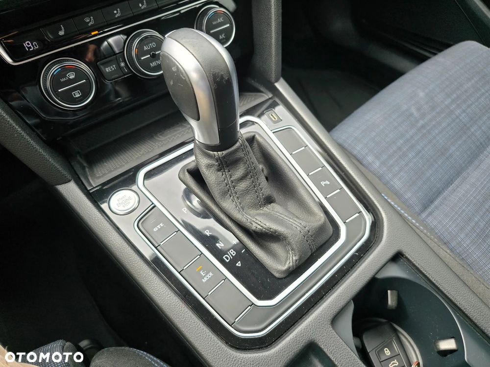 Volkswagen Passat Variant - 31