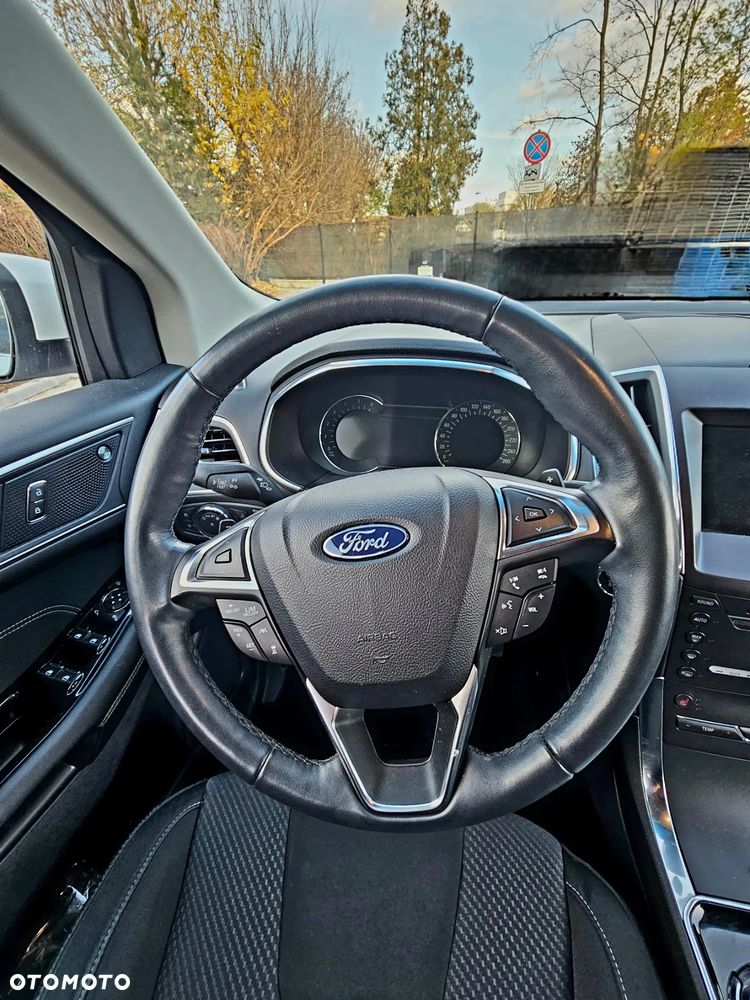 Ford Edge 2.0 EcoBlue Twin-Turbo 4WD Titanium - 17