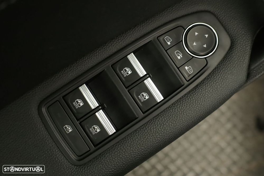 Renault Captur 1.0 TCe Techno Bi-Fuel - 22