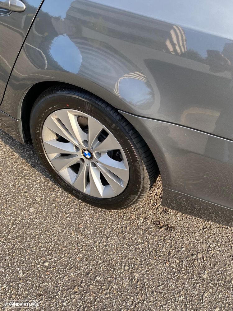 BMW 525 dA Touring - 4