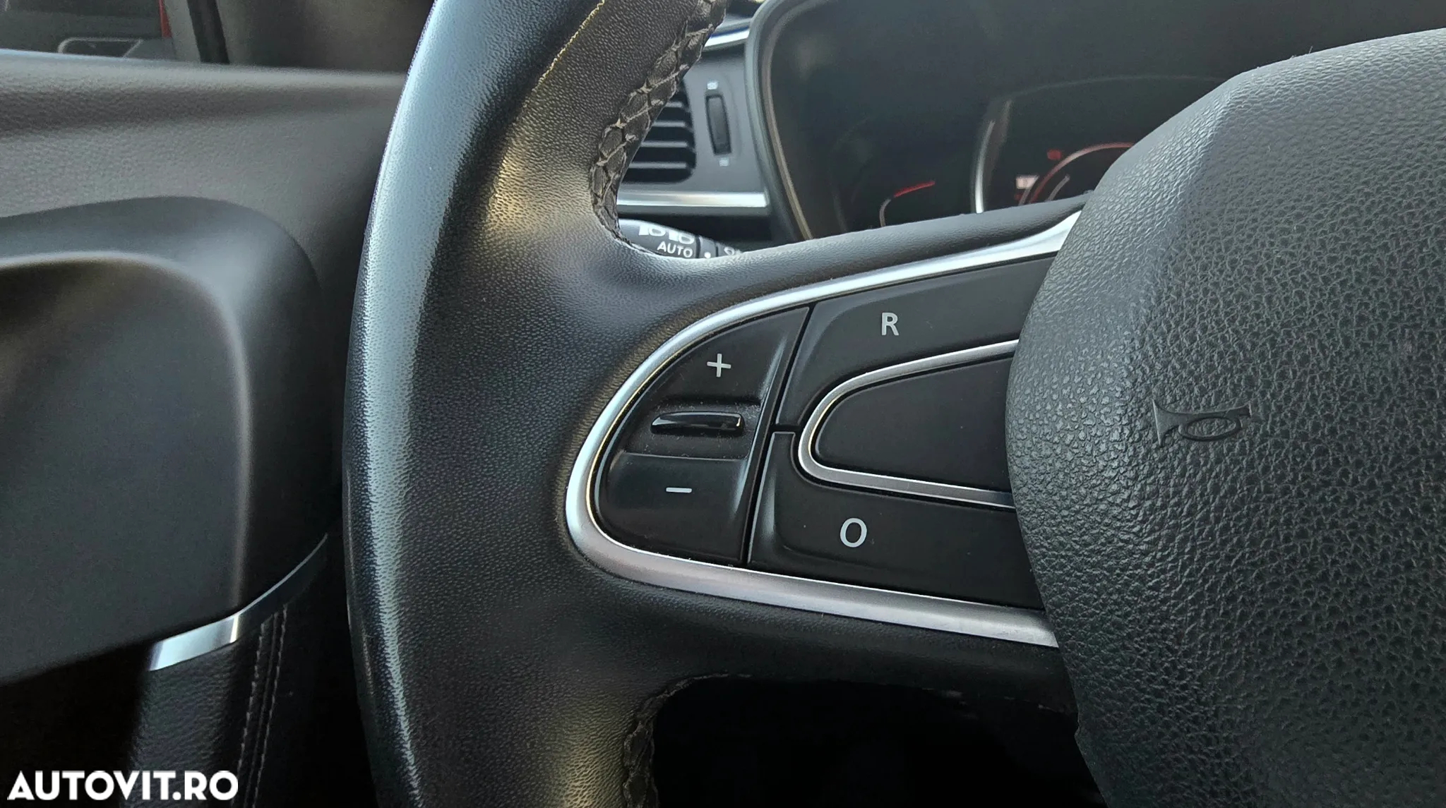 Renault Kadjar - 25