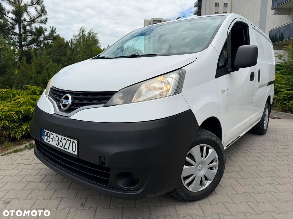Nissan NV 200 - 22