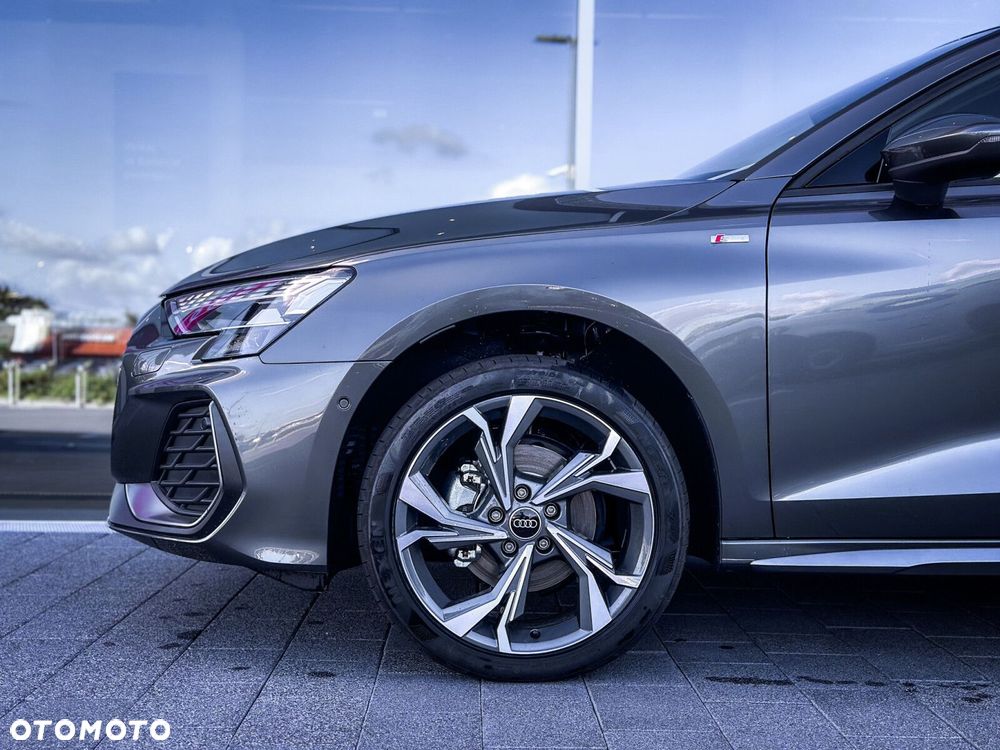 Audi A3 Sportback - 6