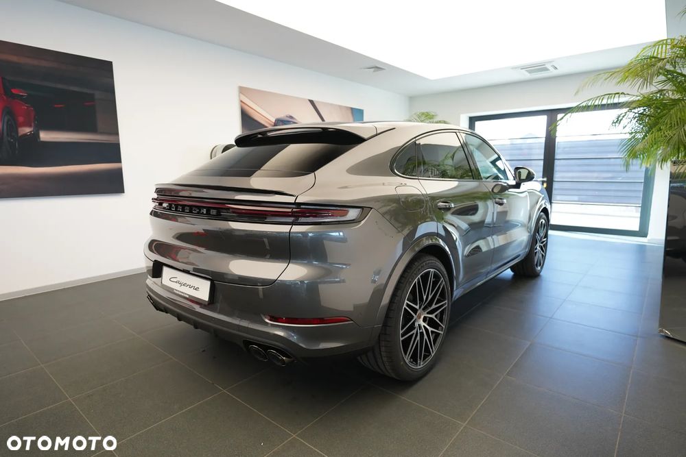 Porsche Cayenne Coupe S - 3