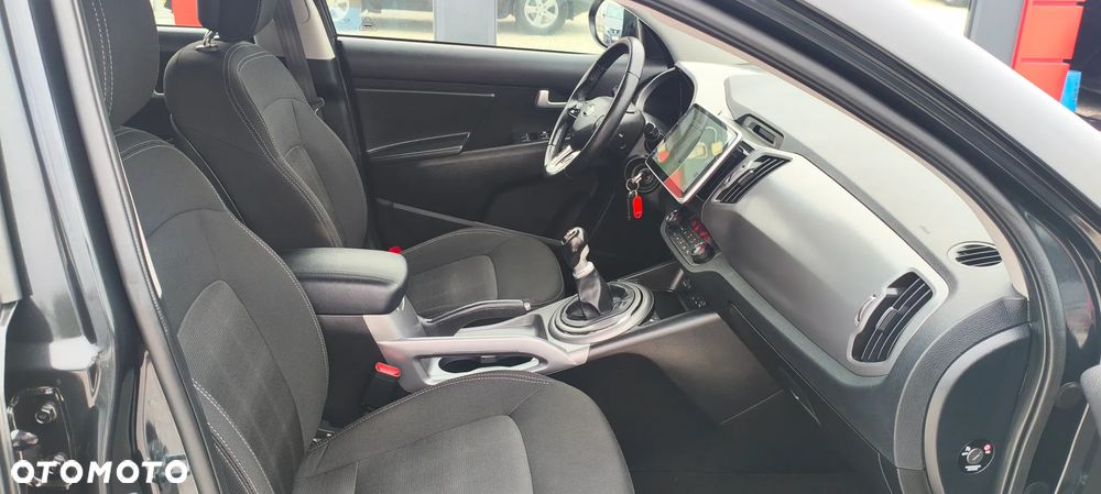 Kia Sportage - 25