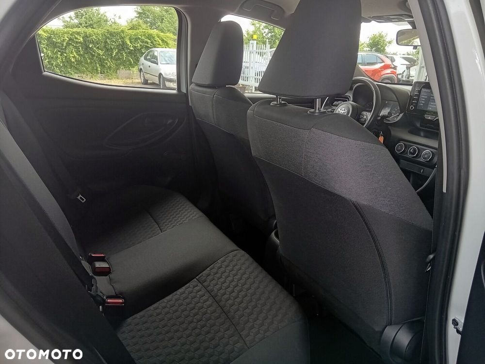 Toyota Yaris 1.5 Comfort CVT - 7