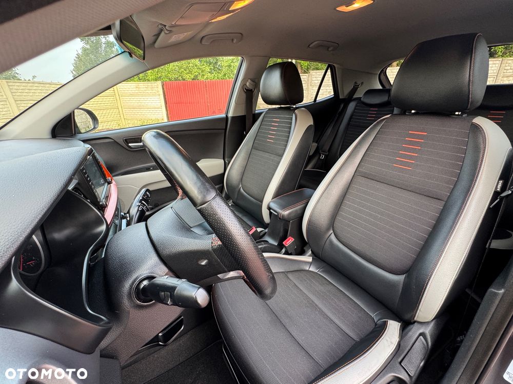 Kia Stonic 1.6 CRDi Spirit - 28