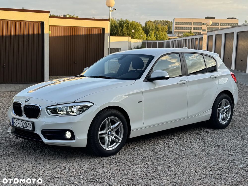 BMW Seria 1 118i Sport Line - 1