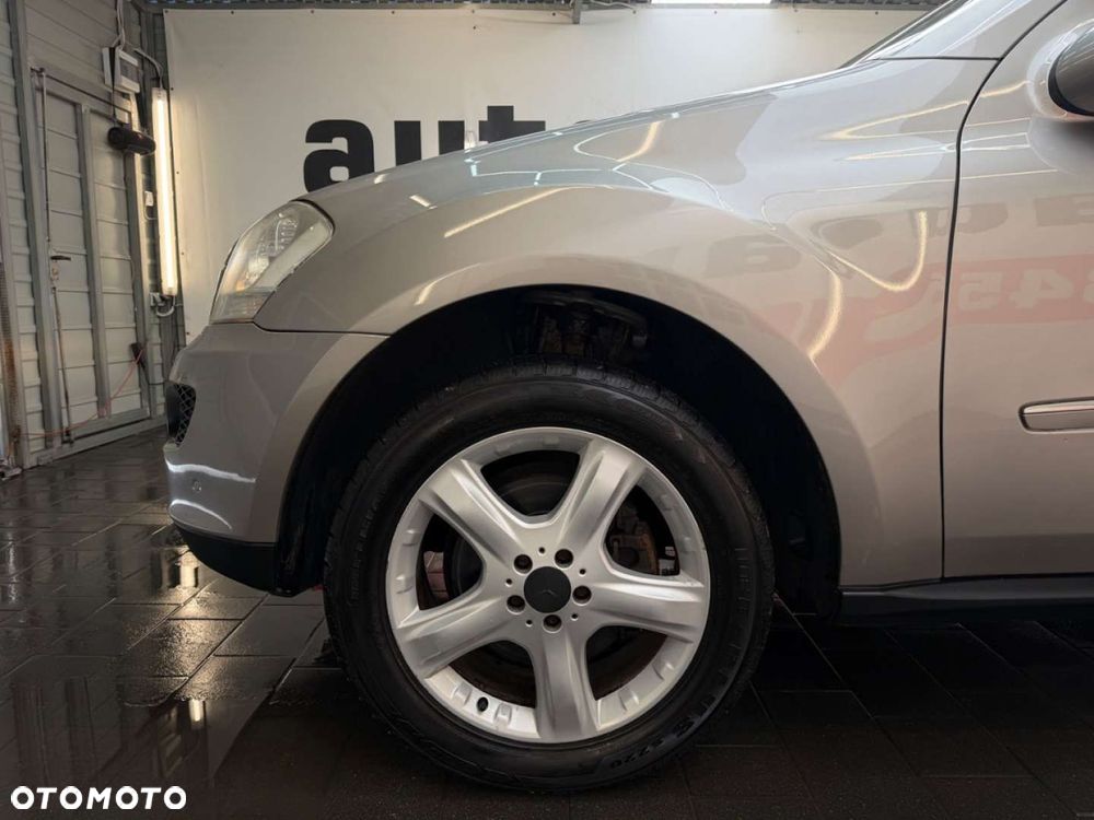 Mercedes-Benz ML - 37