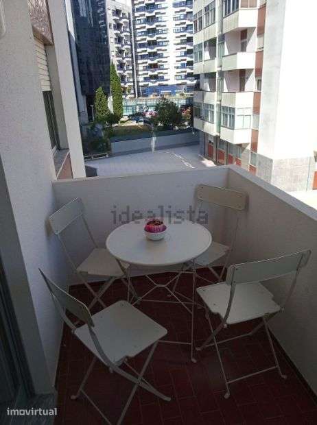 Apartamento para Arrendar em frente à nova estação Metro Galiza Porto - Grande imagem: 4/18