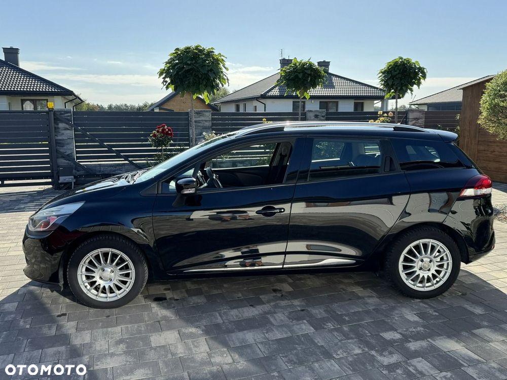 Renault Clio - 11