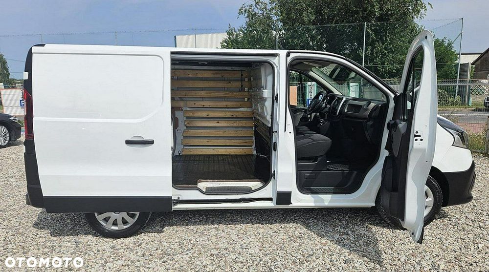 Renault Trafic - 15