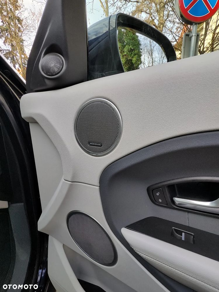 Land Rover Range Rover Evoque - 11