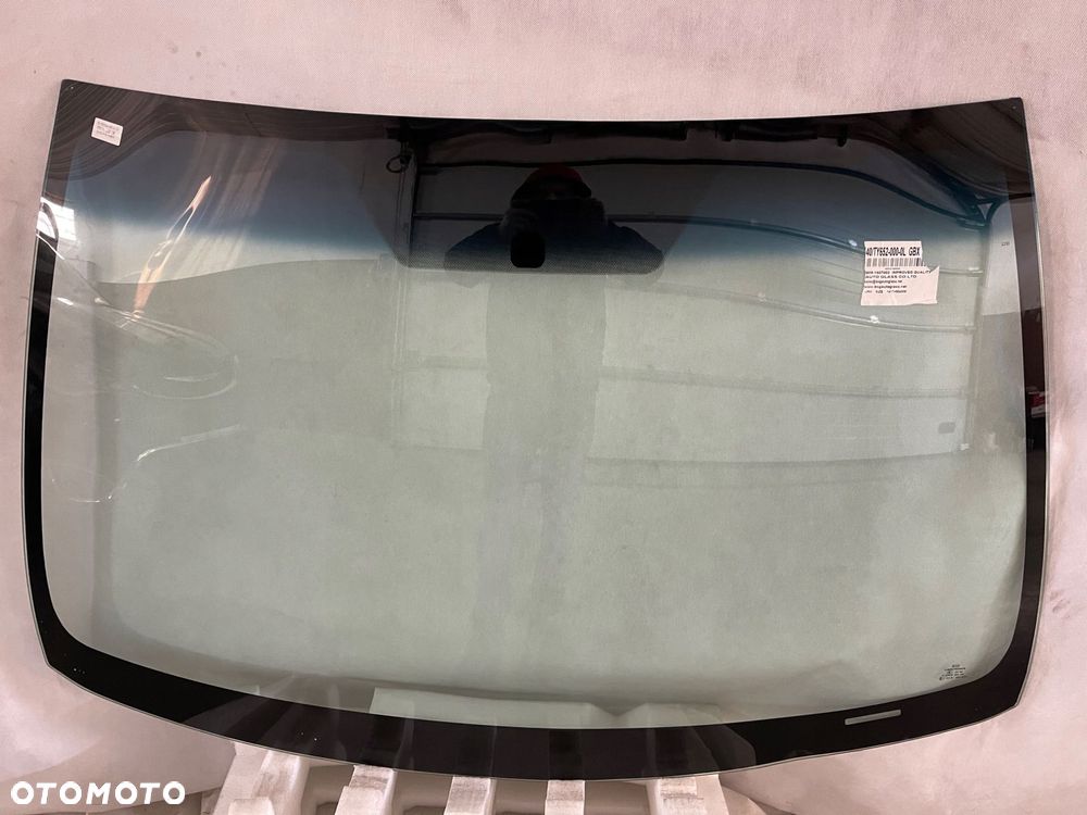 toyota corolla e15 po 2008 szyba przednia nowa - 1