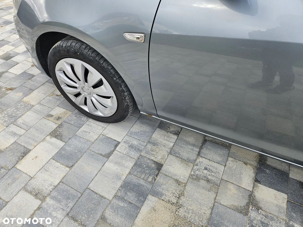 Opel Astra 1.4 Turbo Sports Tourer - 26