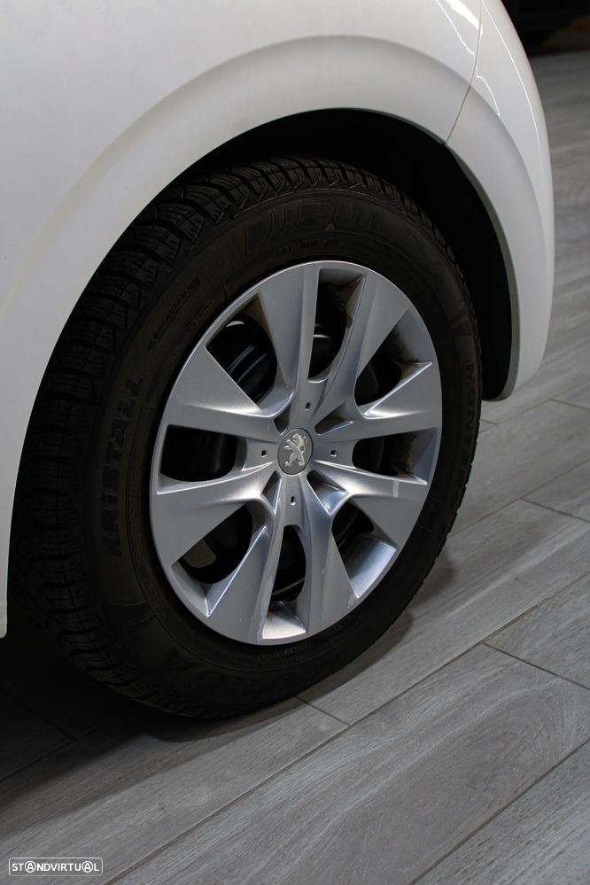 Peugeot 208 1.2 VTi Active - 23