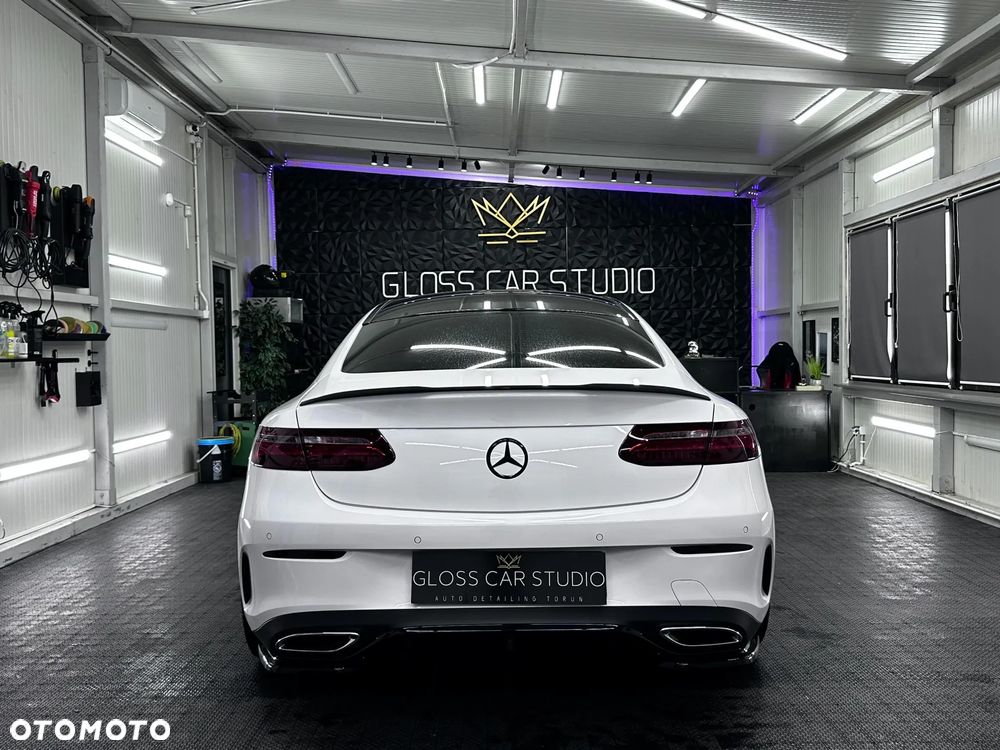Mercedes-Benz Klasa E 220 d 4Matic 9G-TRONIC AMG Line - 10