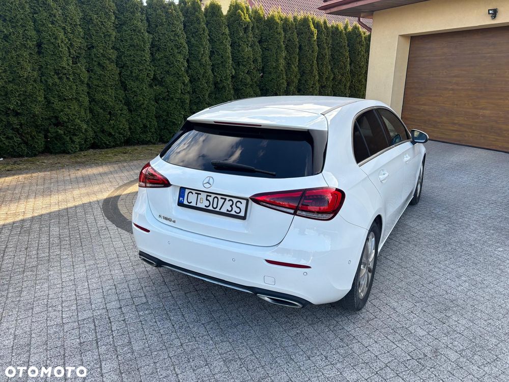 Mercedes-Benz Klasa A 180 d Style 7G-DCT - 3