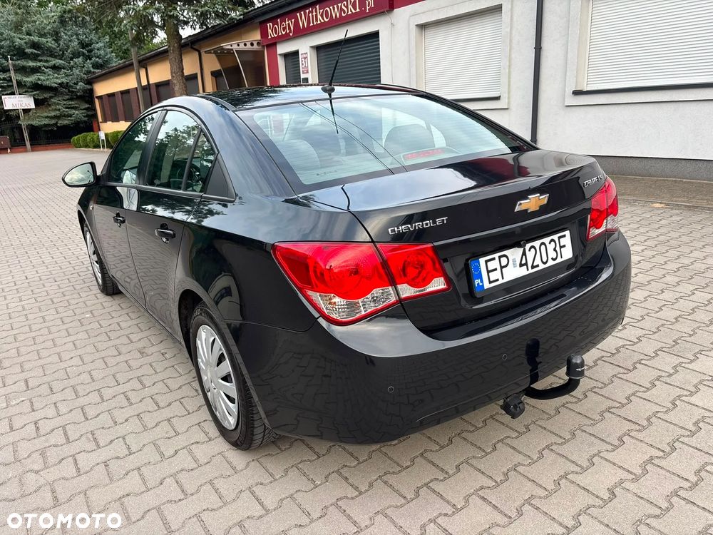 Chevrolet Cruze - 17