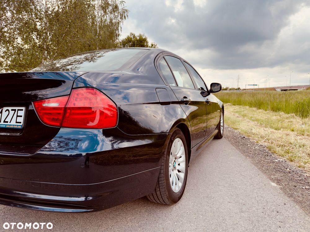 BMW Seria 3 318i Edition Lifestyle - 6