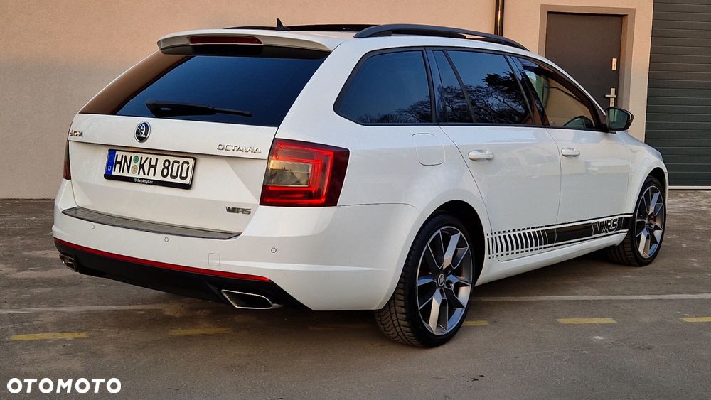Skoda Octavia 2.0 TDI (Green tec) DSG RS - 13