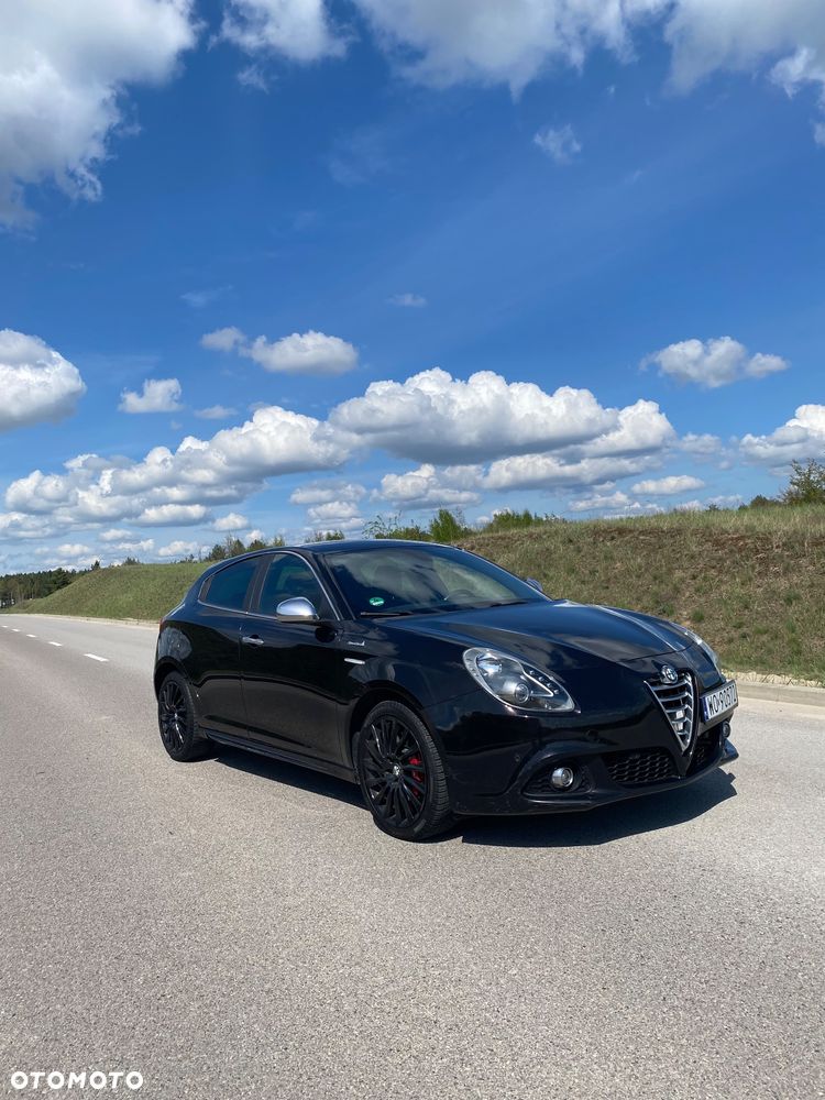 Alfa Romeo Giulietta - 2