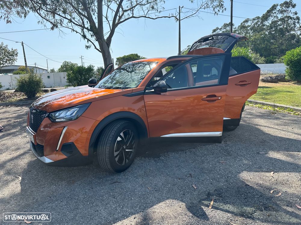 Peugeot 2008 PureTech 130 EAT8 Allure - 25