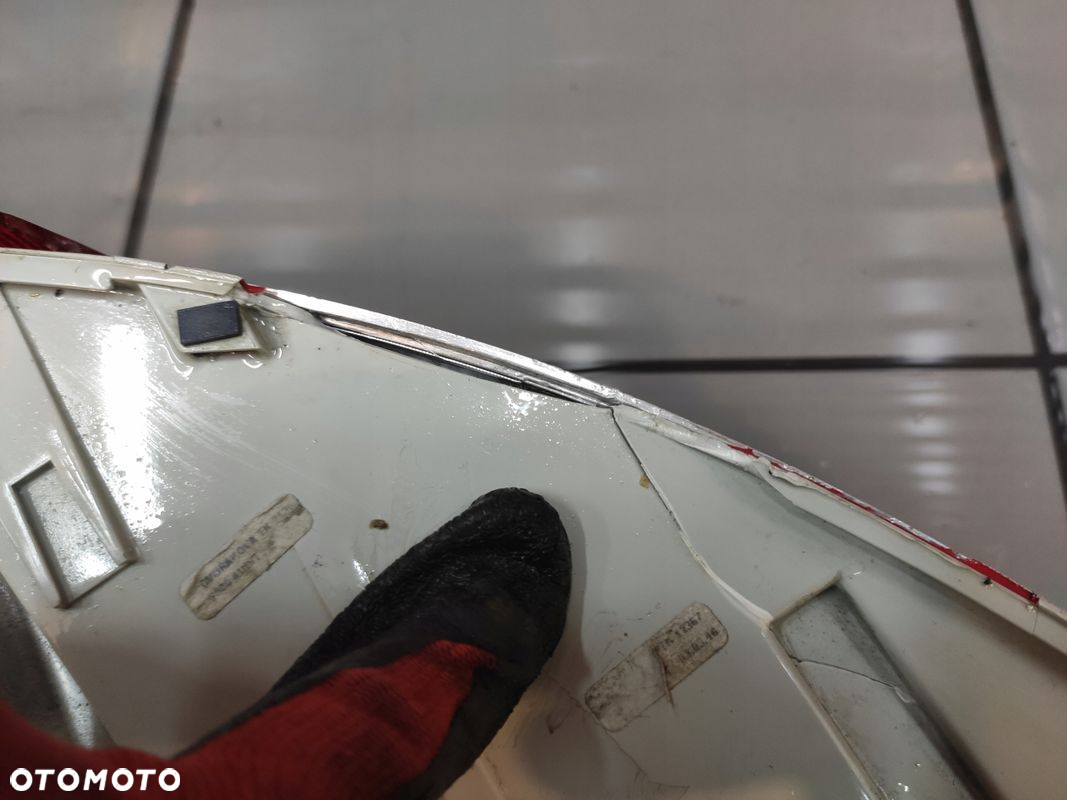 JAGUAR XF II X260 LAMPA LED PRAWY TYŁ TYLNA PRAWA EUROPA WIĄZKA - 8