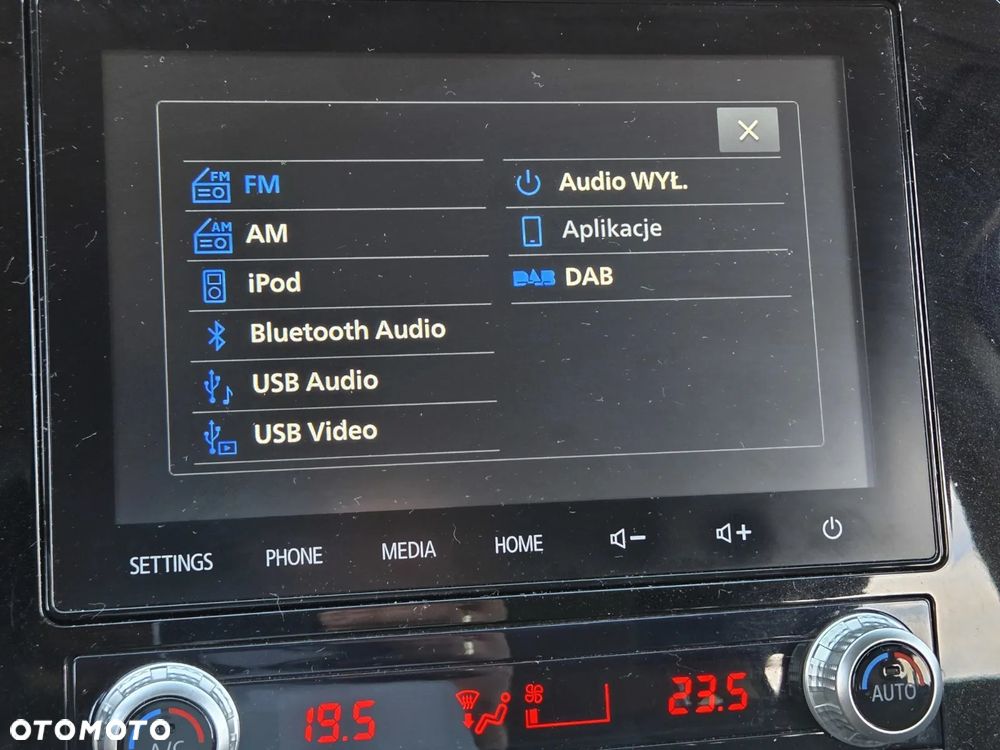 Mitsubishi Outlander - 27