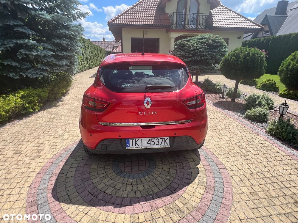 Renault Clio - 6