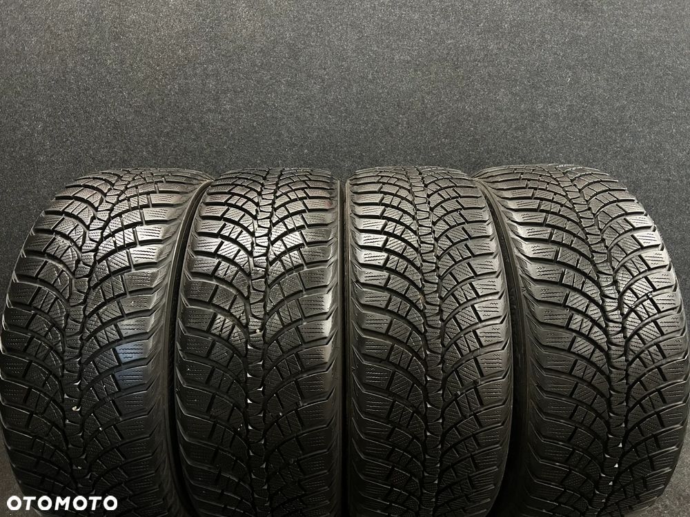 Opony zimowe Kumho WinterCraft WP71 235/45/18 98V XL 4szt. - 1
