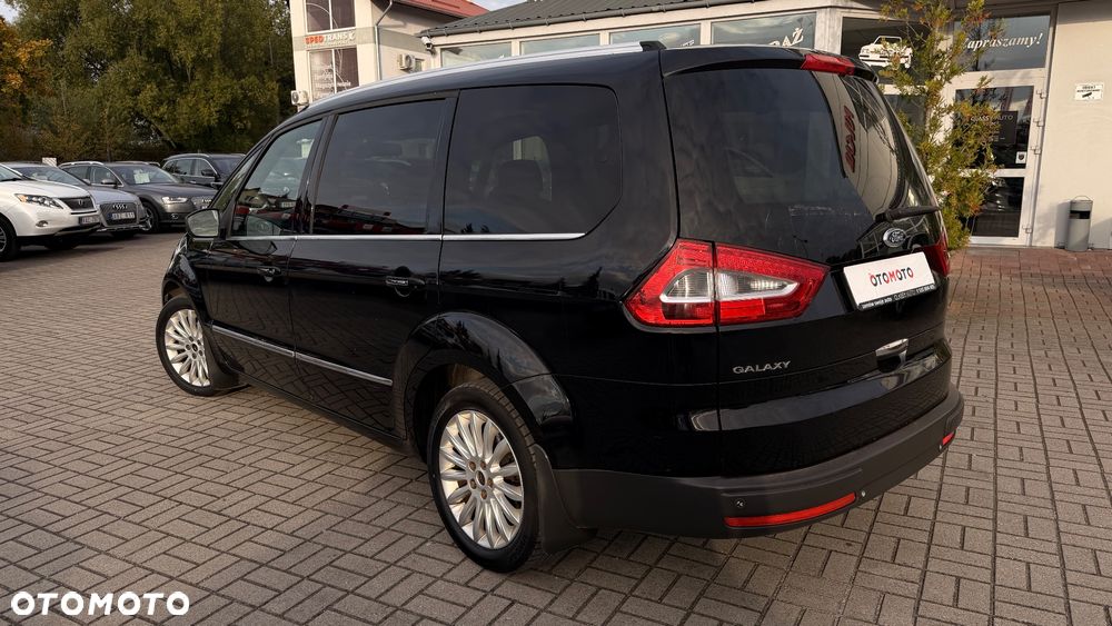 Ford Galaxy - 26