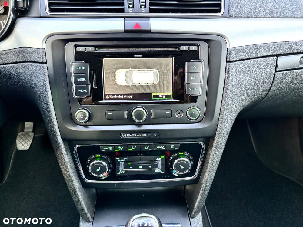Skoda Superb 1.6 TDI Green tec Exclusive - 27