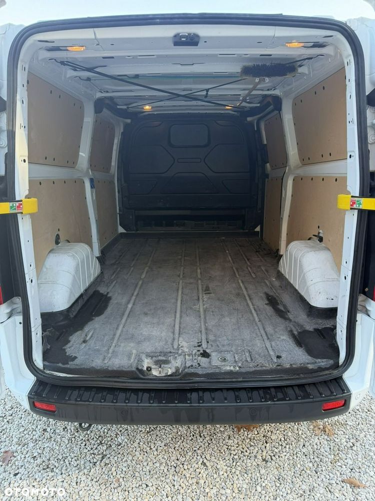 Ford Transit Custom - 15