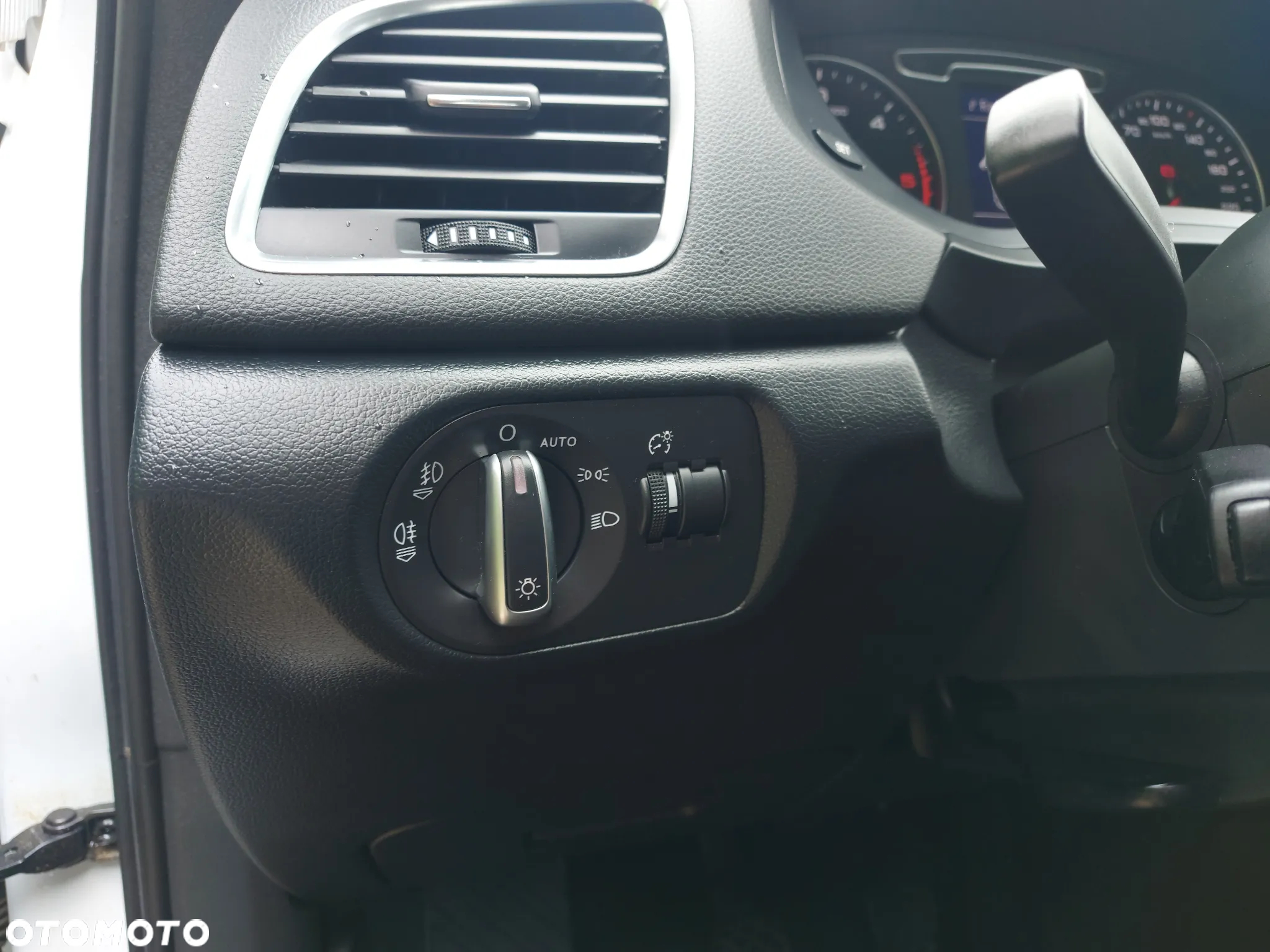 Audi Q3 2.0 TDI - 14