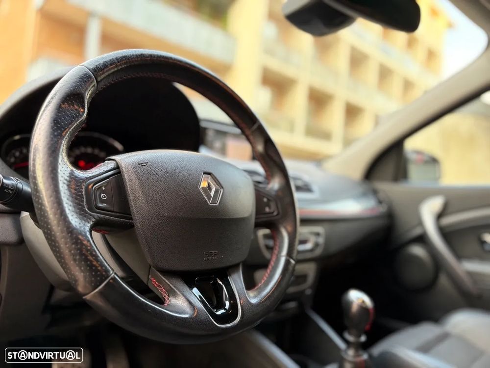 Renault Mégane Sport Tourer 1.5 dCi GT Line SS - 8