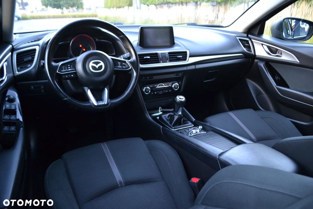 Mazda 3 - 15